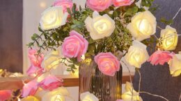 สายไฟหิ่งห้อย Led 10 ดวง รูปดอกกุหลาบ ใช้แบตเตอรี่ 1 เมตร สําหรับตกแต่งห้อง ปาร์ตี้ วาเลนไทน์ งานแต่งงาน